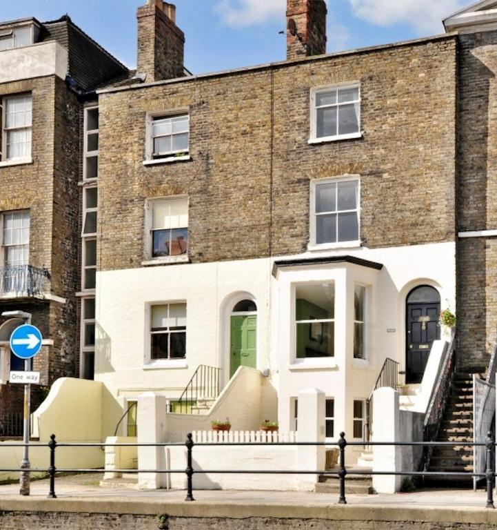 Bed and Breakfast 299 London Road Dover Exterior foto